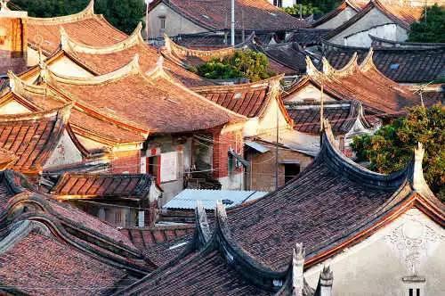 向上跳的香蕉